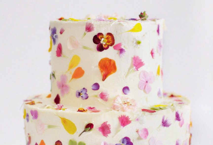 Gillian Bell wedding cake with edible flowers