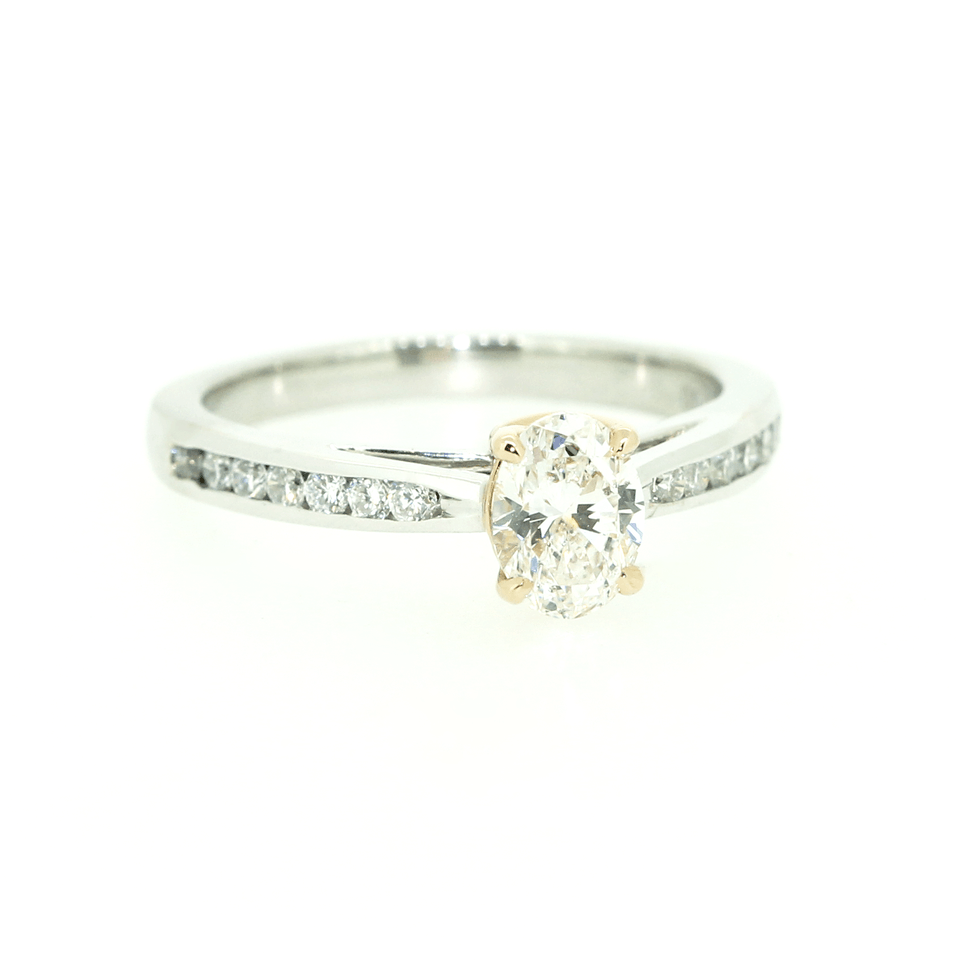 Oval shaped diamond ring
