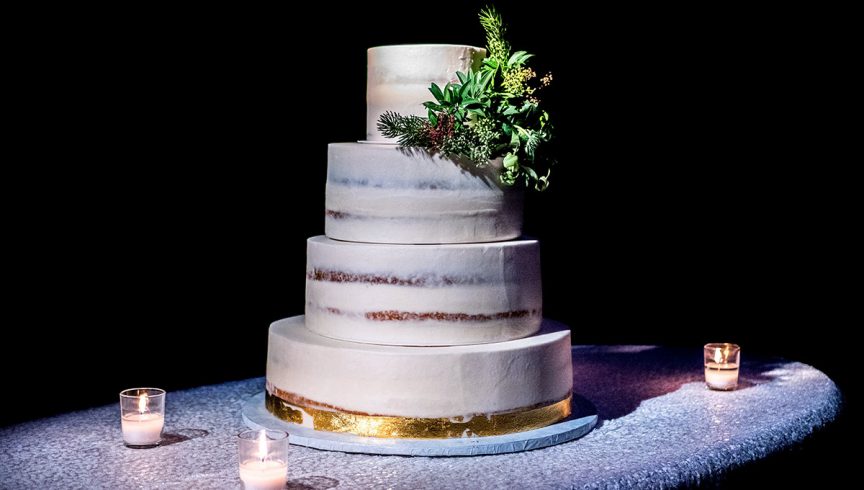 wedding cake – sourced via unsplash.com