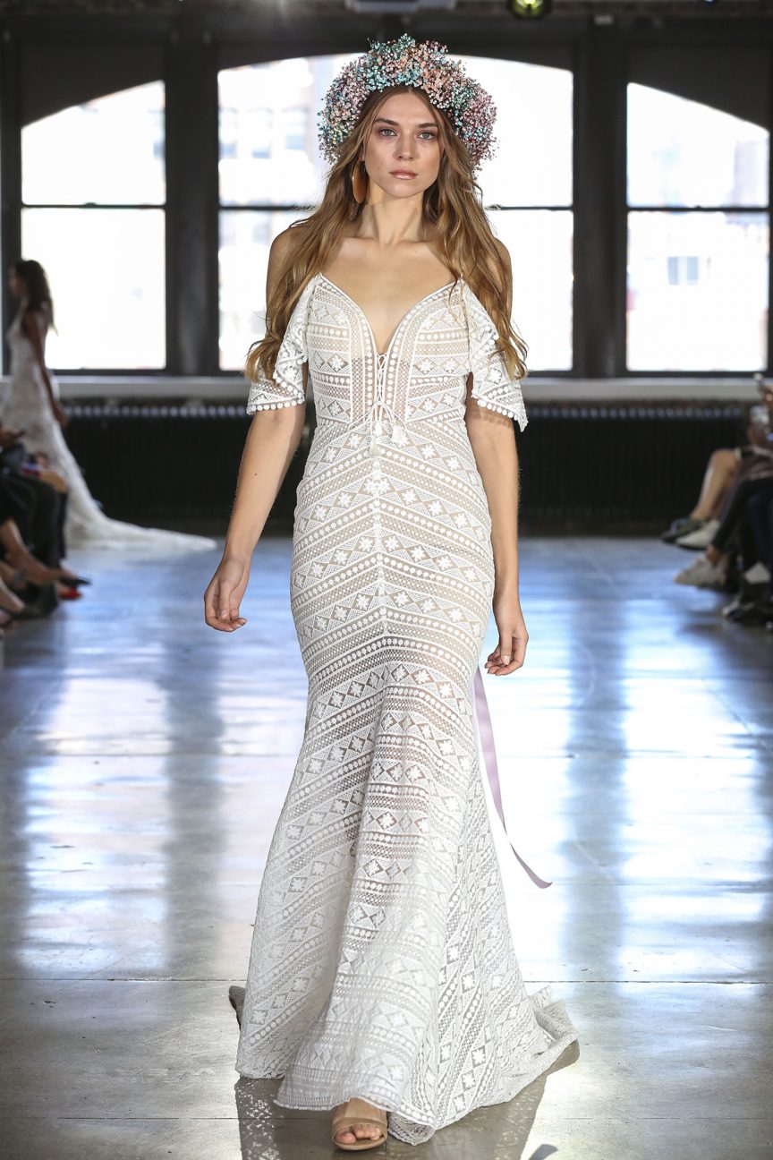 Willowby-by-Watters-Love-Her-Madly-Spring-2019-Collection-07