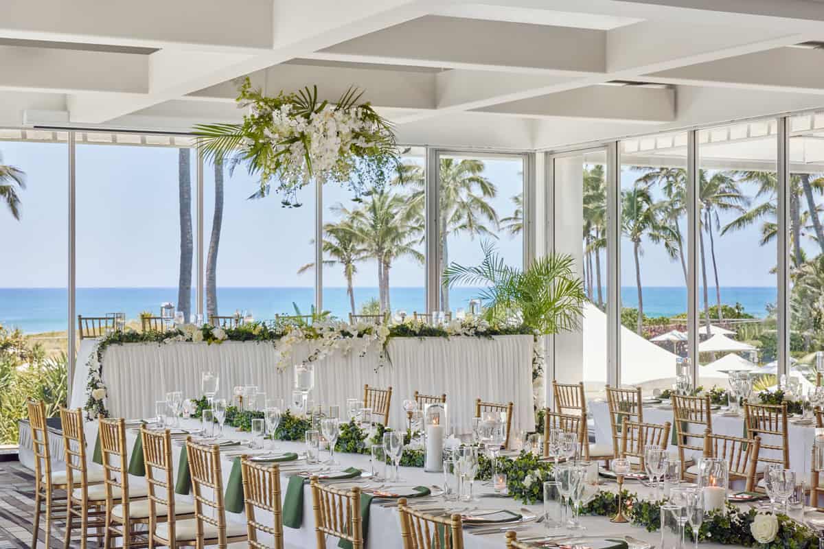 Sheraton-Gold-Coast-Weddings-wedding-reception-with-views-of-the-beach