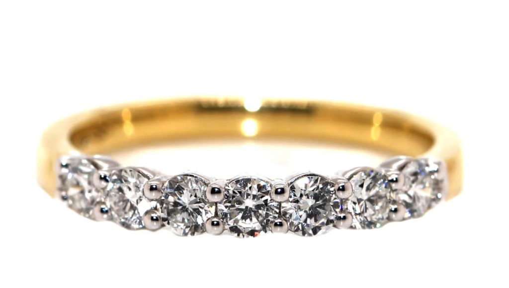 Shared Claw wedding band by Clayfield Jewellery